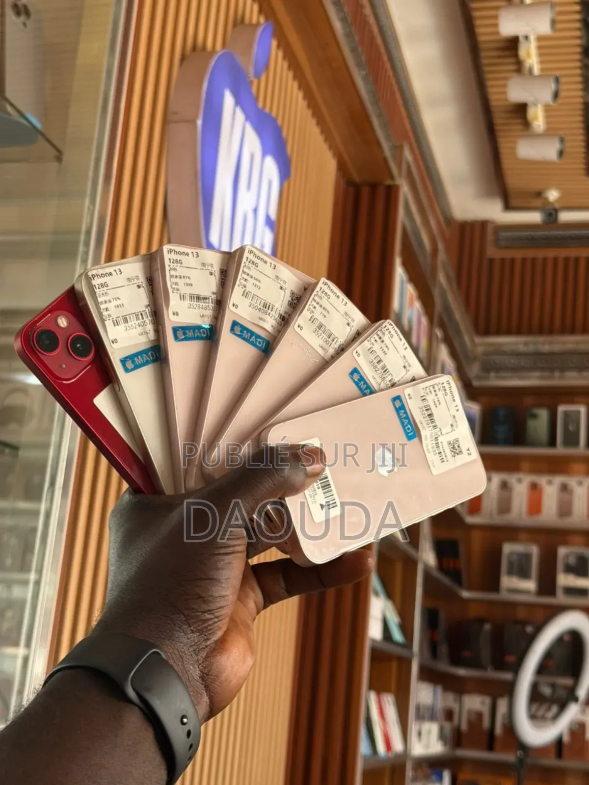 New Apple iPhone 13 128 GB Rose