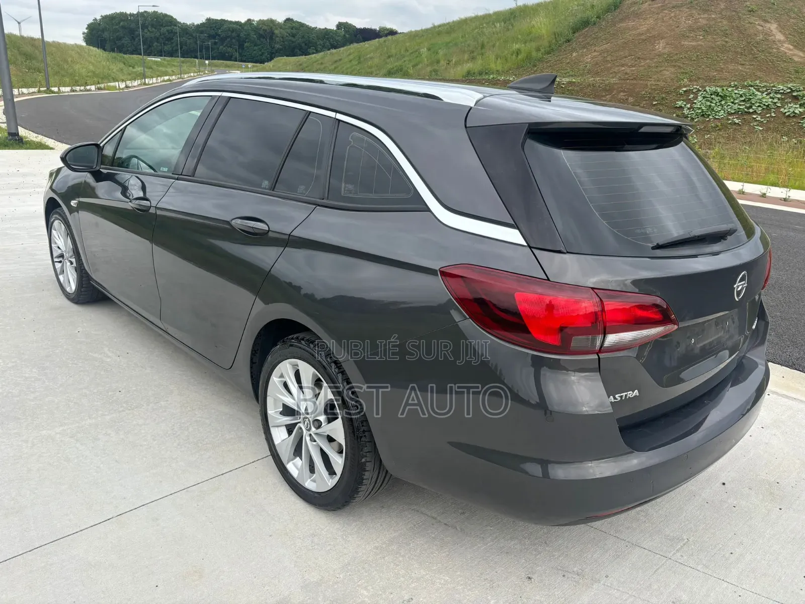 Opel Astra 2016 Black