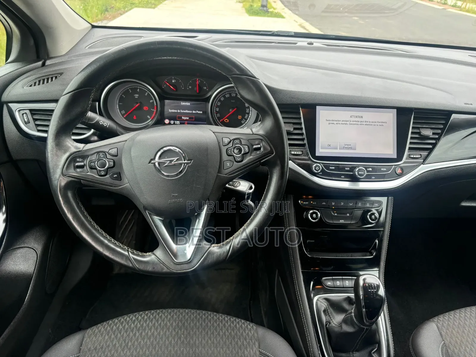 Opel Astra 2016 Black