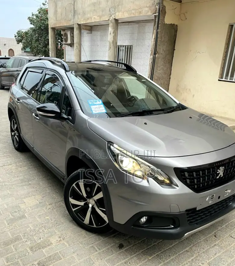 Peugeot 2008 2018 Gris