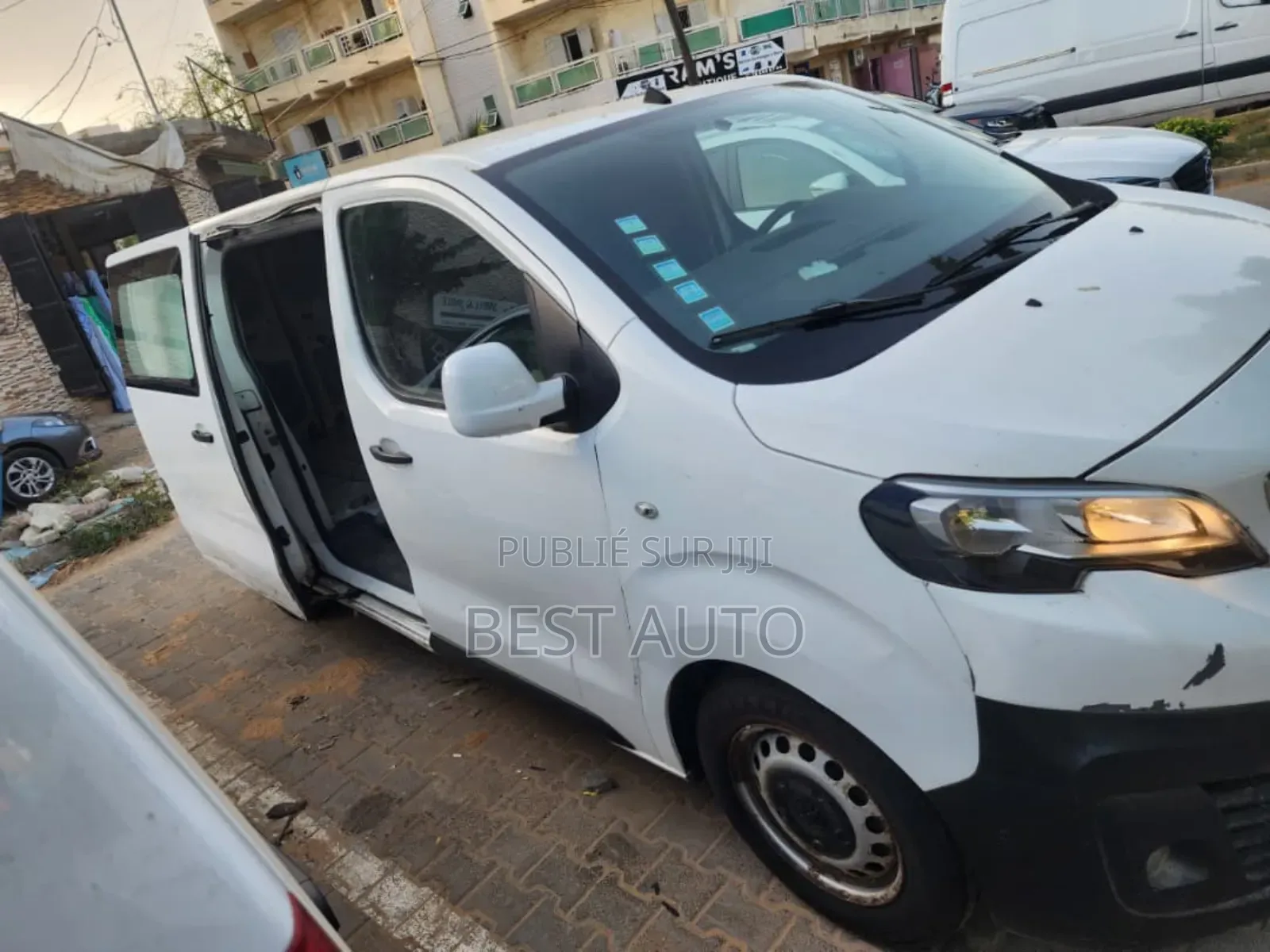 Peugeot Boxer 2018 Blanc