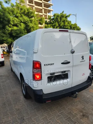 Peugeot Boxer 2018 Blanc