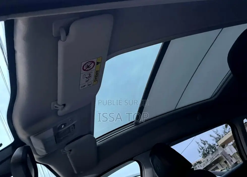 Peugeot 2008 2018 Gris