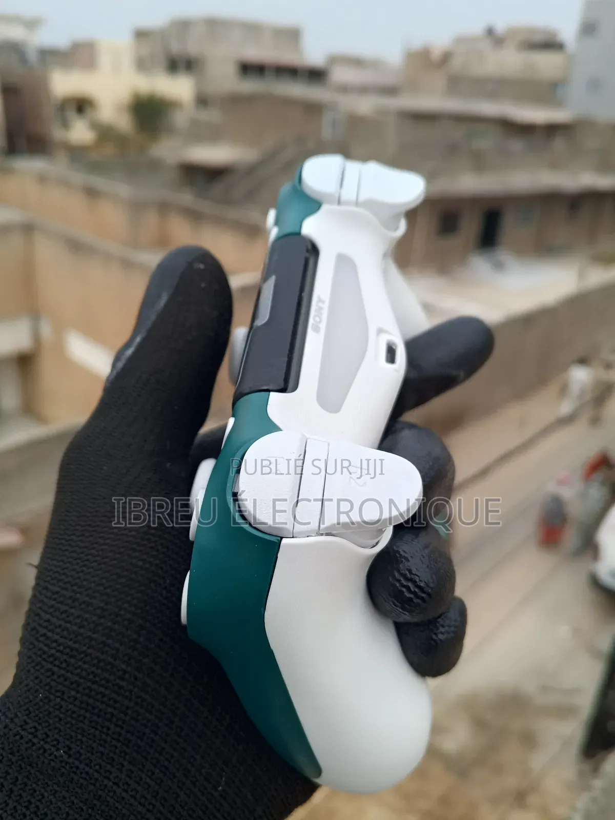 Manette Ps4 De Très Jolis Design