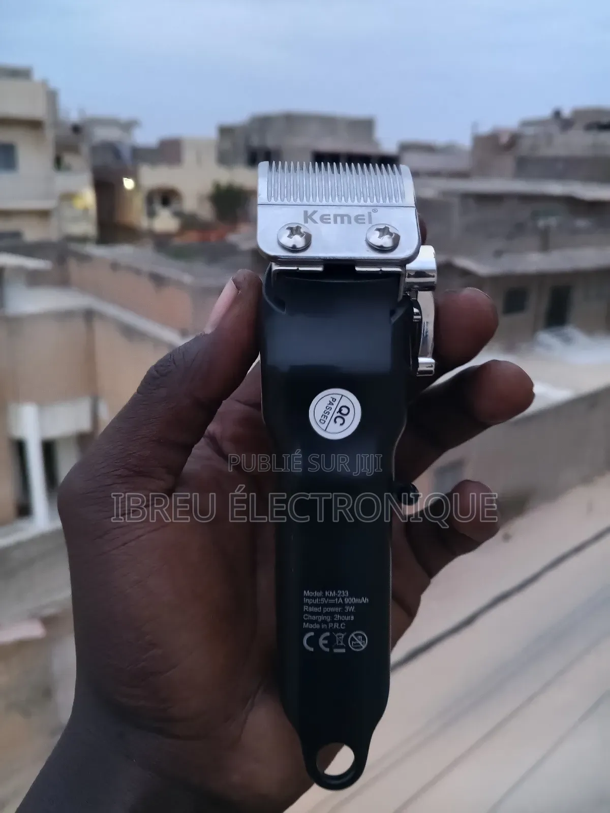 Tondeuse Professionnelle Kemei Km-233 – Puissance Précision