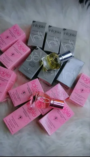 Photo - Huile Fidèle Et Infidel