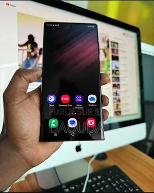 New Samsung Galaxy S22 Ultra 5G 256 GB Bronze