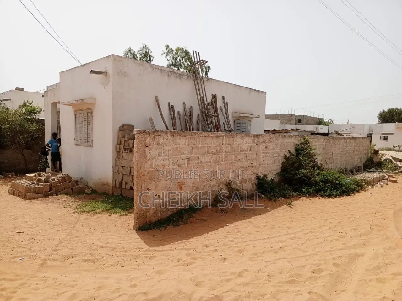 2chbre Maison dans N°105F, Bambylor à Vendre