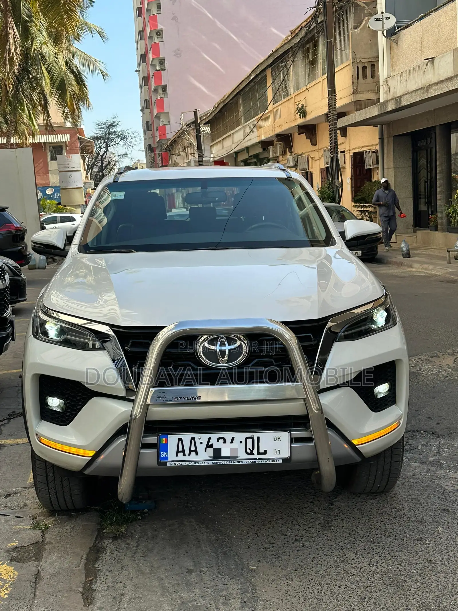 Toyota Fortuner 2.4 D AWD 2023 Black