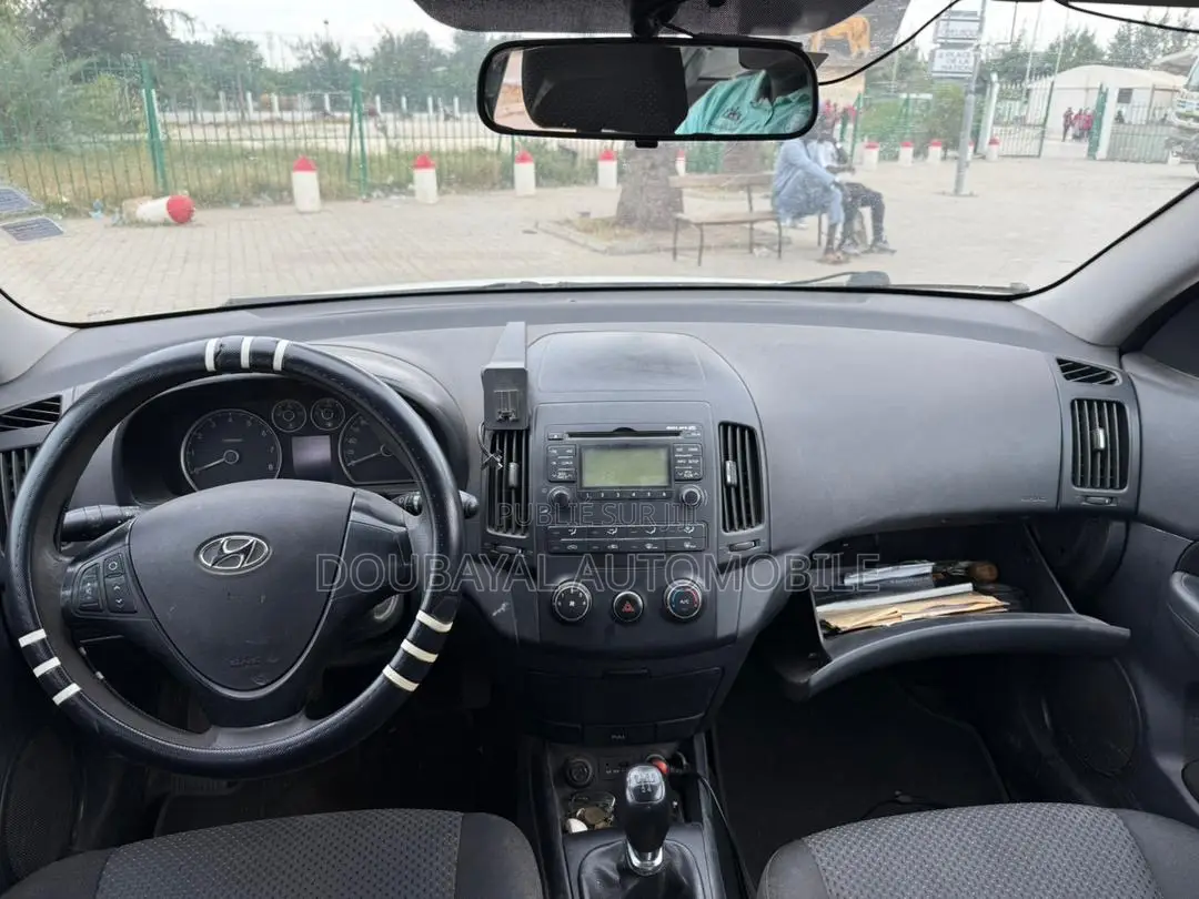 Hyundai Accent 2012 Black