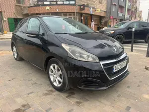 Peugeot 208 2016 Black