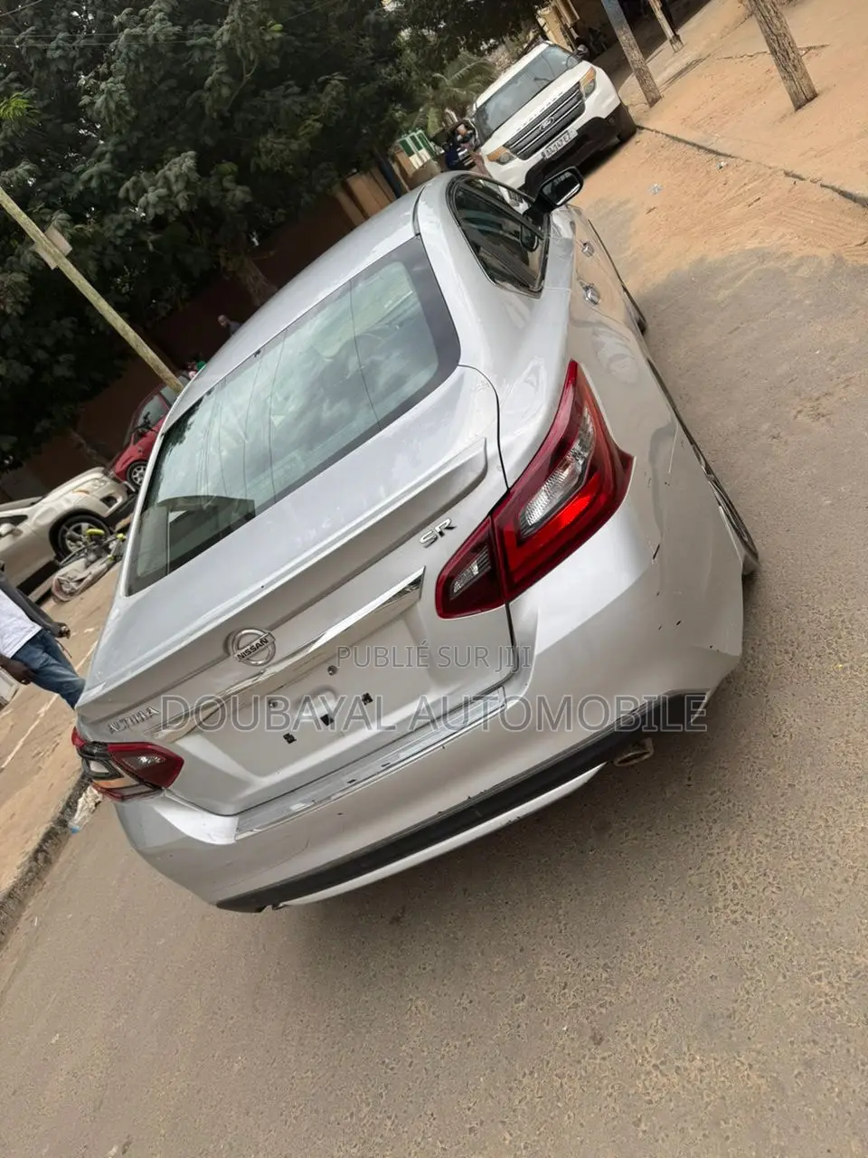 Nissan Altima 2.5 2017 Gris