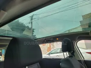 Peugeot 5008 1.6 HDi MT Active 2012 Black