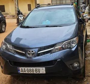 Photo - Toyota RAV4 2014 Blue