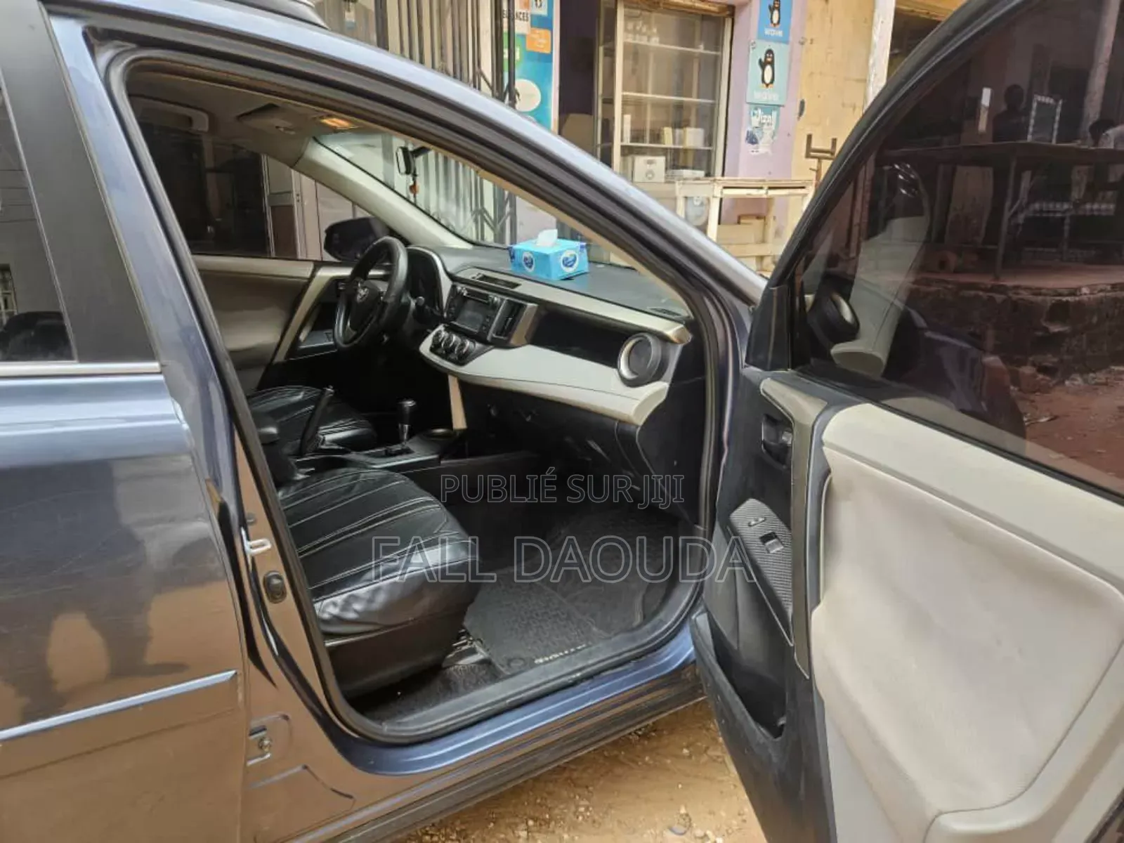 Toyota RAV4 2014 Blue