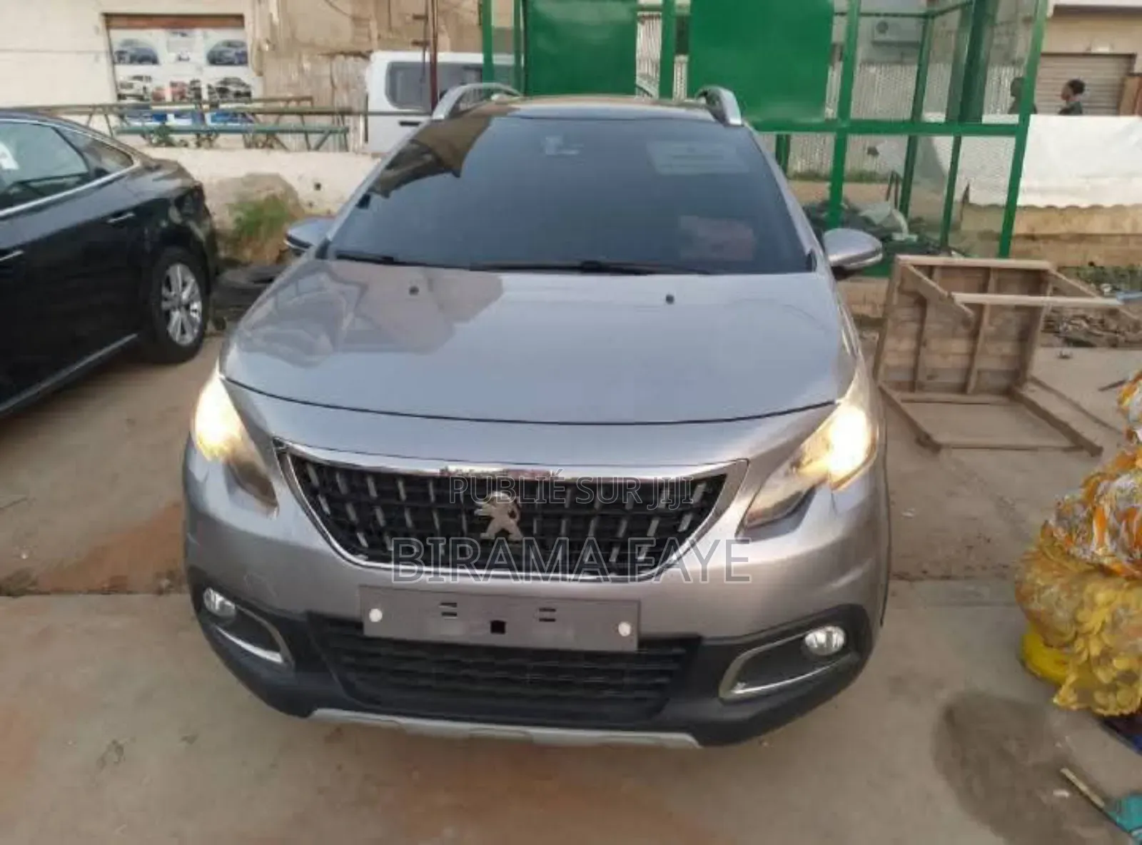 Peugeot 2008 1.6 BlueHD (75 Hp) 2018 Gris