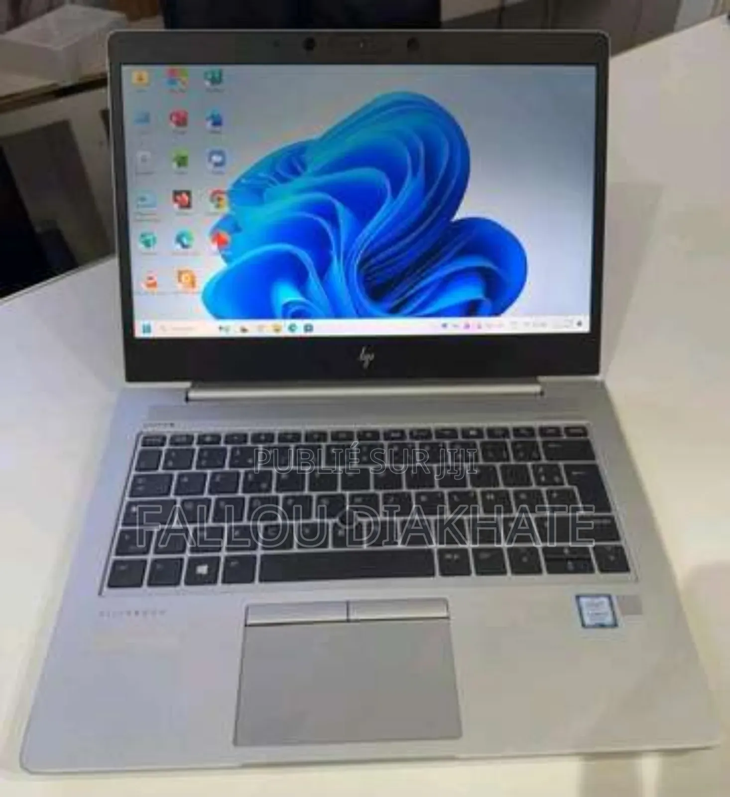 New Ordinateur Portable HP EliteBook 830 G6 8GB Intel Core I5 SSD 256GB
