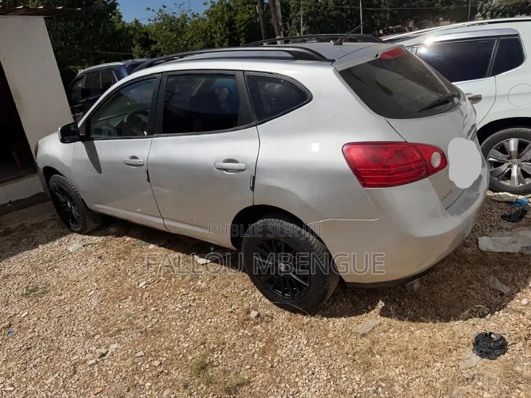Nissan Rogue 2010 Gris