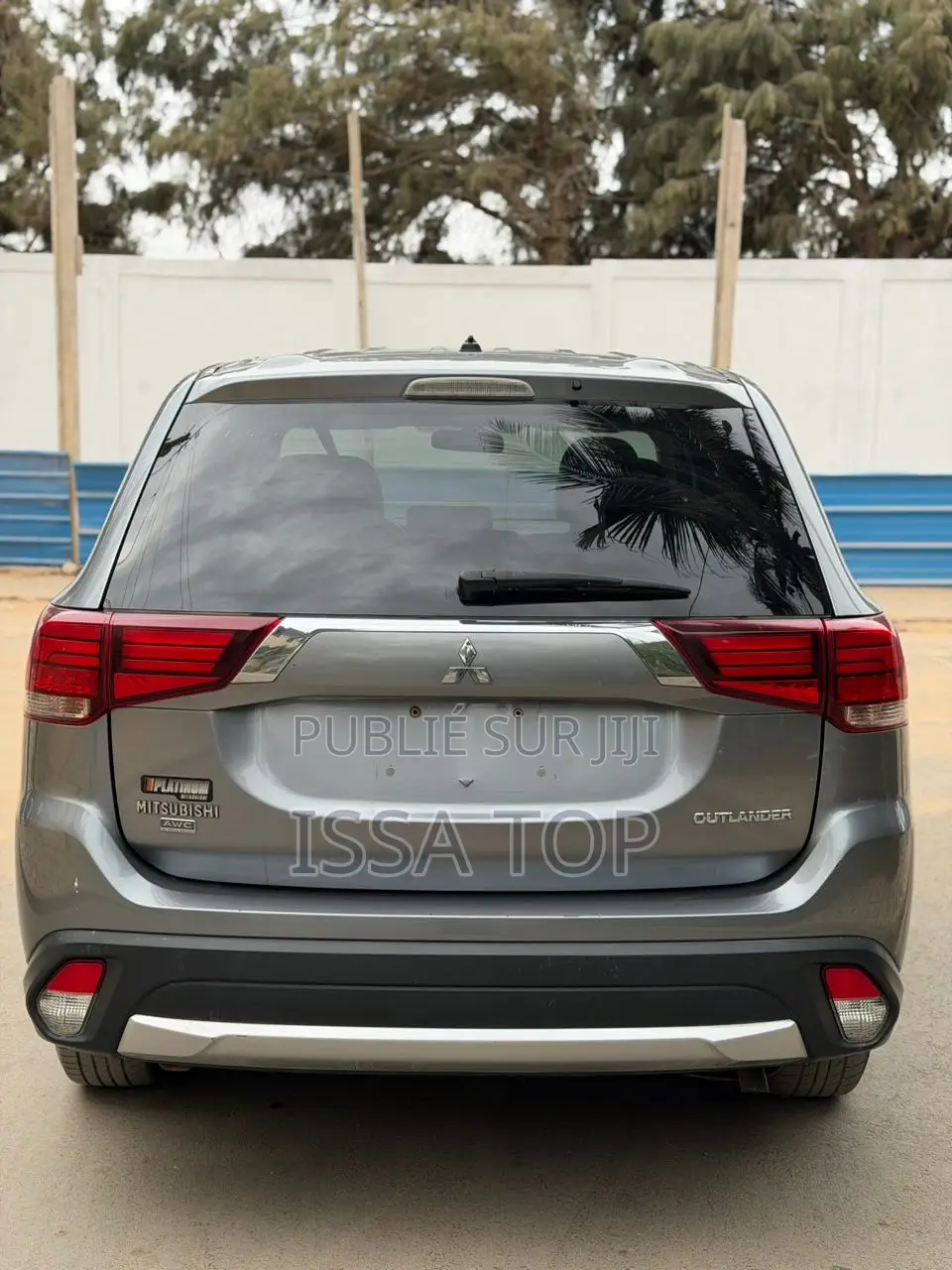 Mitsubishi Outlander 2016 Gris