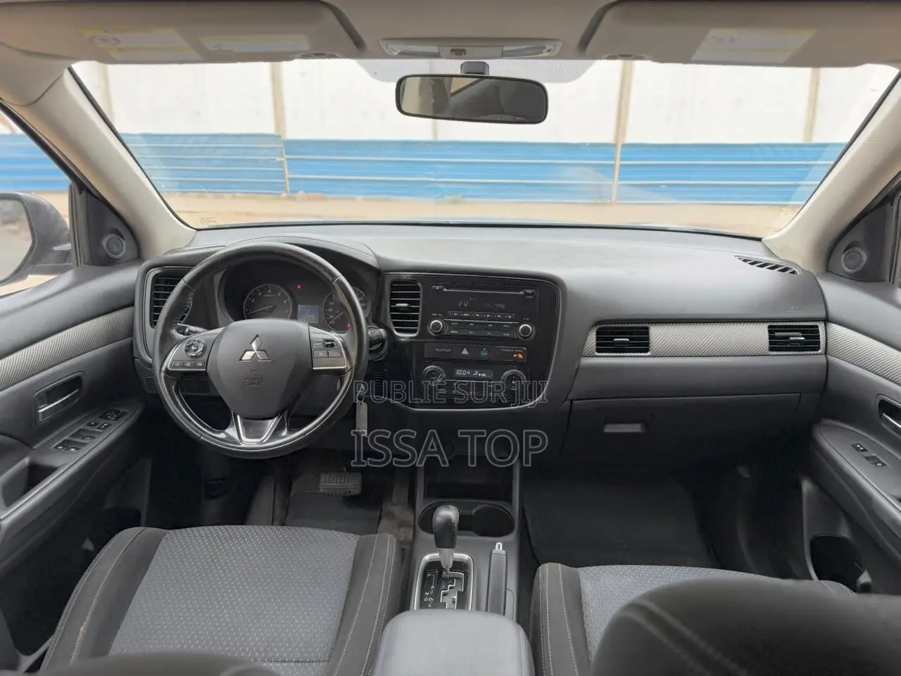 Mitsubishi Outlander 2016 Gris