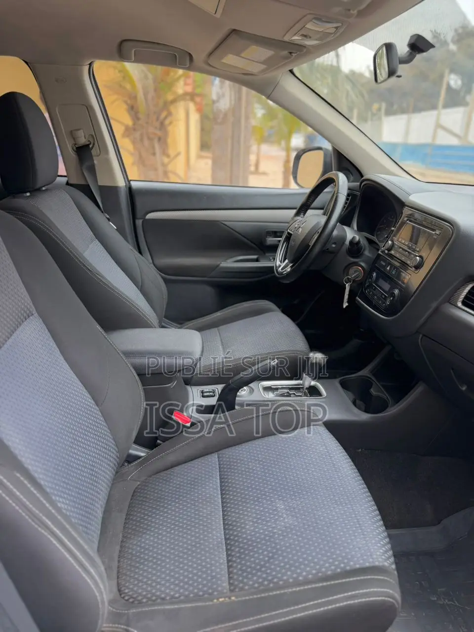 Mitsubishi Outlander 2016 Gris