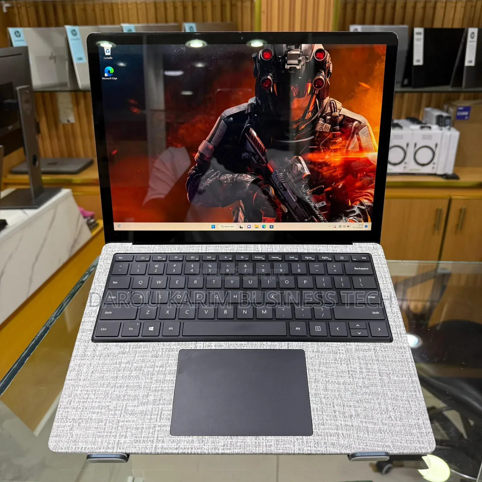 New Microsoft Surface Laptop 3 16GB Intel Core I7 SSD 256GB