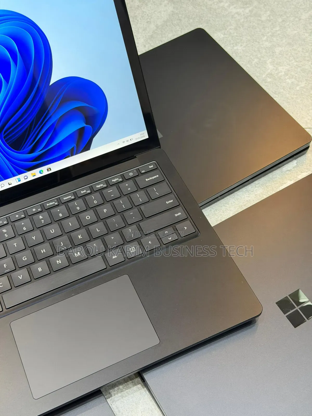 New Microsoft Surface Laptop 3 8GB Intel Core I5 SSD 256GB