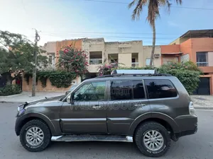 Mitsubishi Pajero 2013 Black