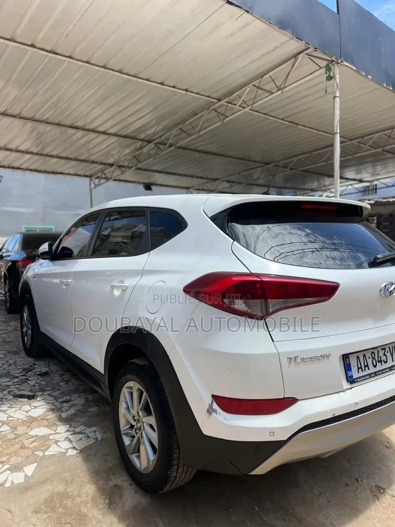 Hyundai Tucson Sport AWD 2016 Black