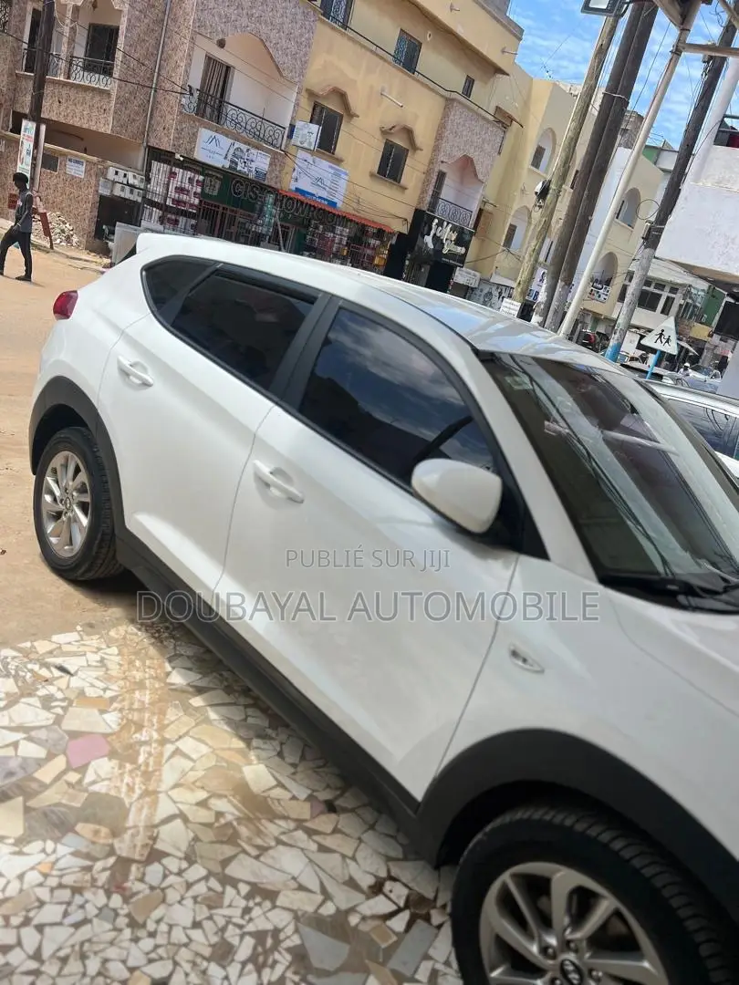 Hyundai Tucson Sport AWD 2016 Black