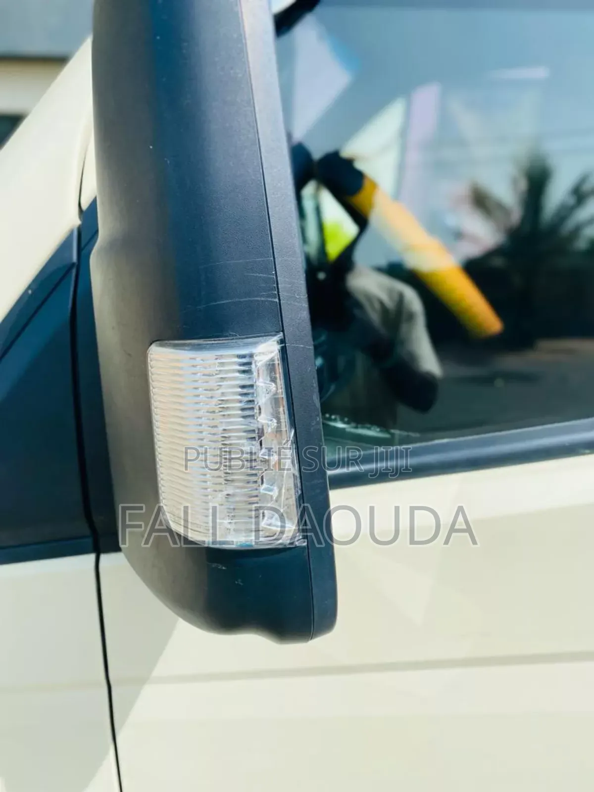 Hyundai Satellite 2016 Blanc