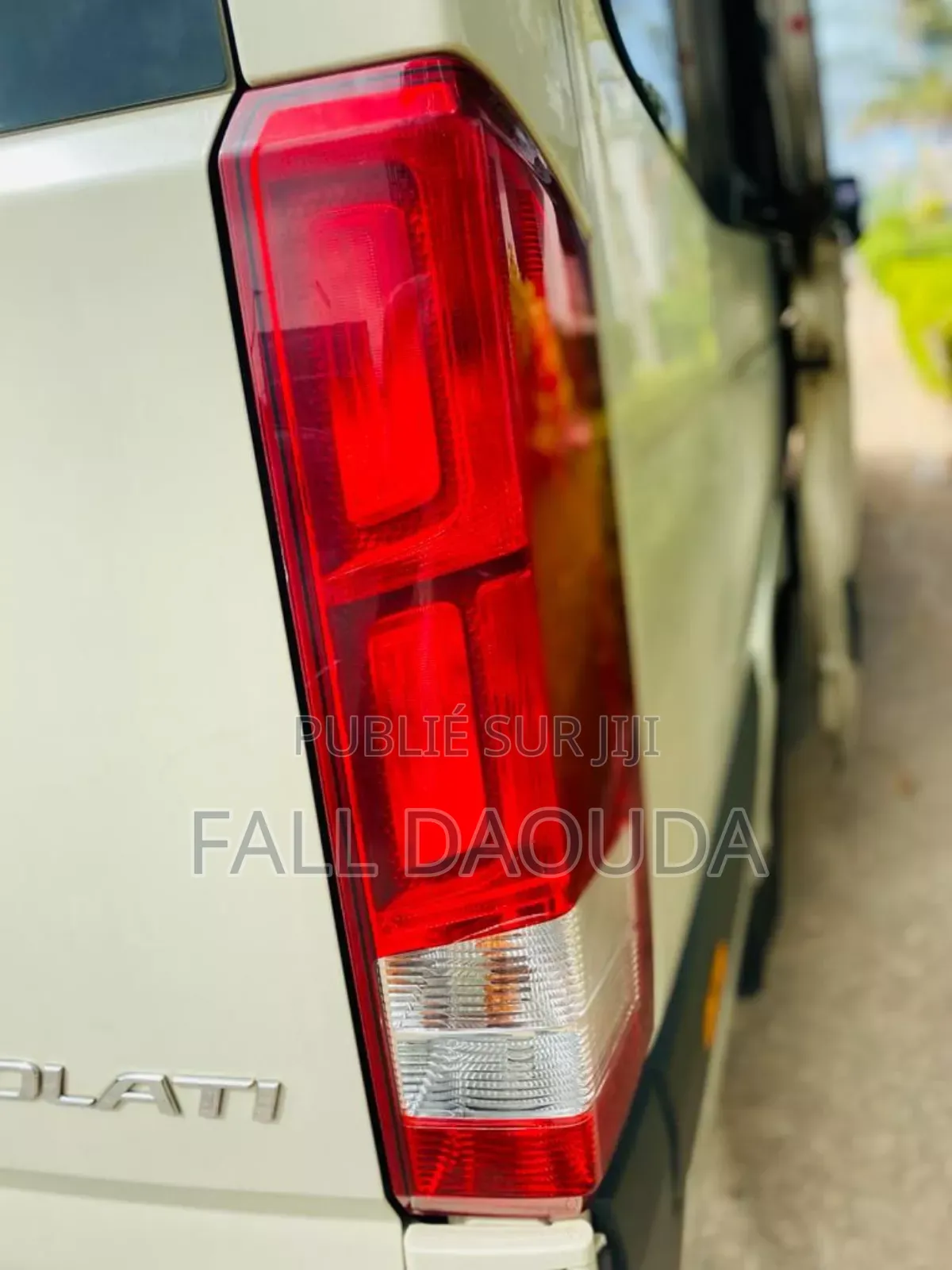 Hyundai Satellite 2016 Blanc