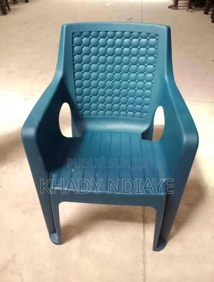 Chaise en Plastique De Qualité