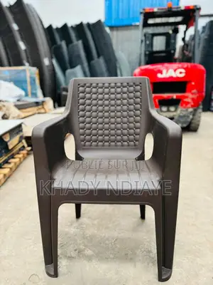Chaise en Plastique De Qualité