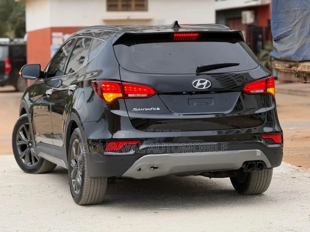Hyundai Santa Fe SE Ultimate FWD 2017