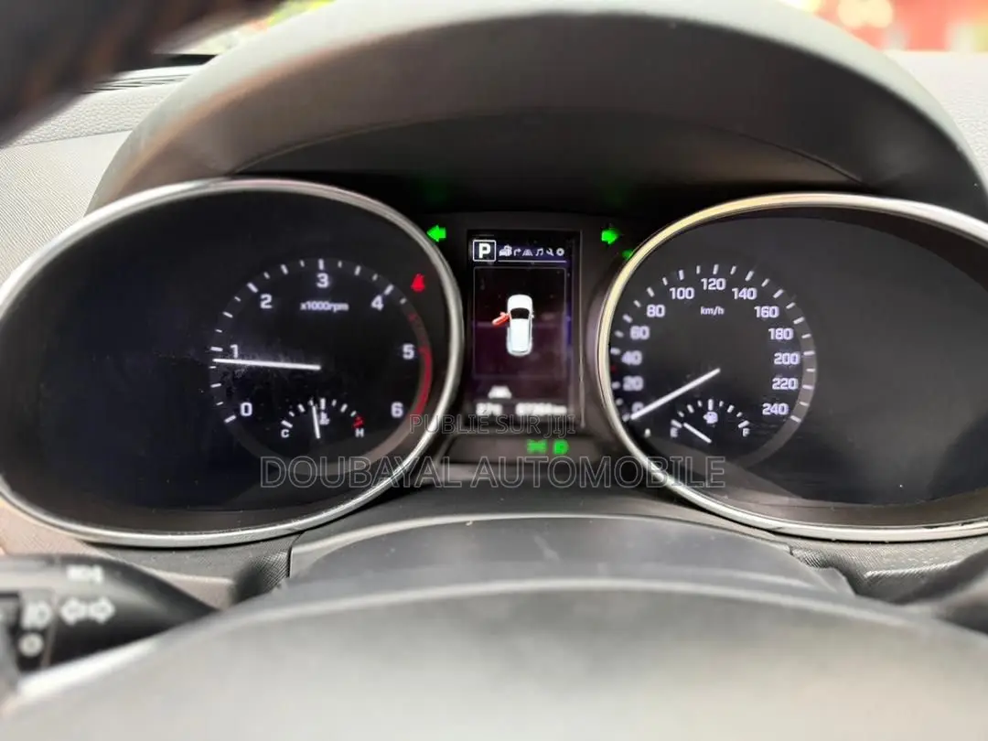 Hyundai Santa Fe SE Ultimate FWD 2017