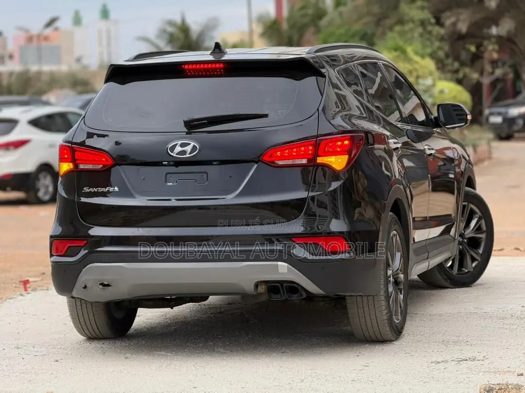 Hyundai Santa Fe SE Ultimate FWD 2017