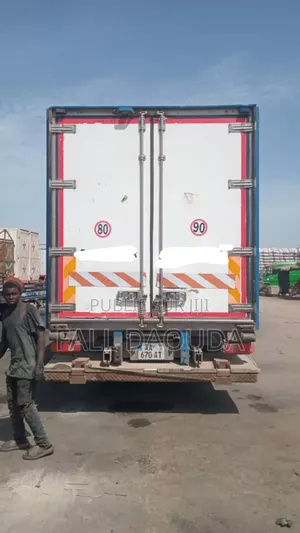 Renault Traffic 2011 Blanc