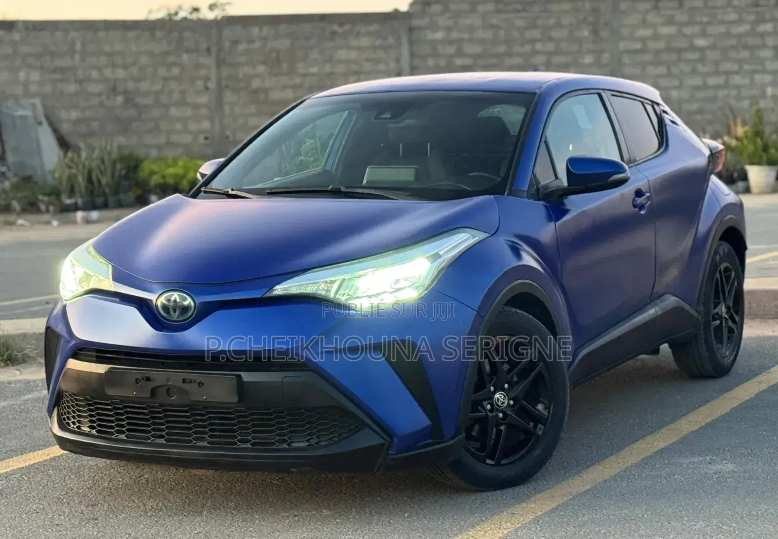 Toyota C-HR 2023 Blue