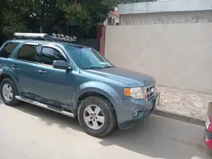 Ford Focus 2012 Bordeaux