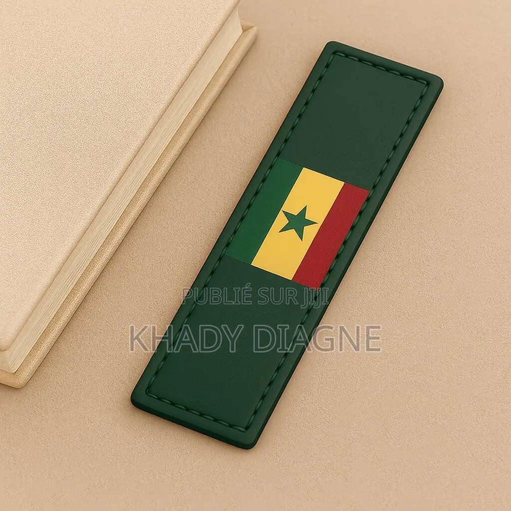 Vends Accessoires De Bureau Et Maison