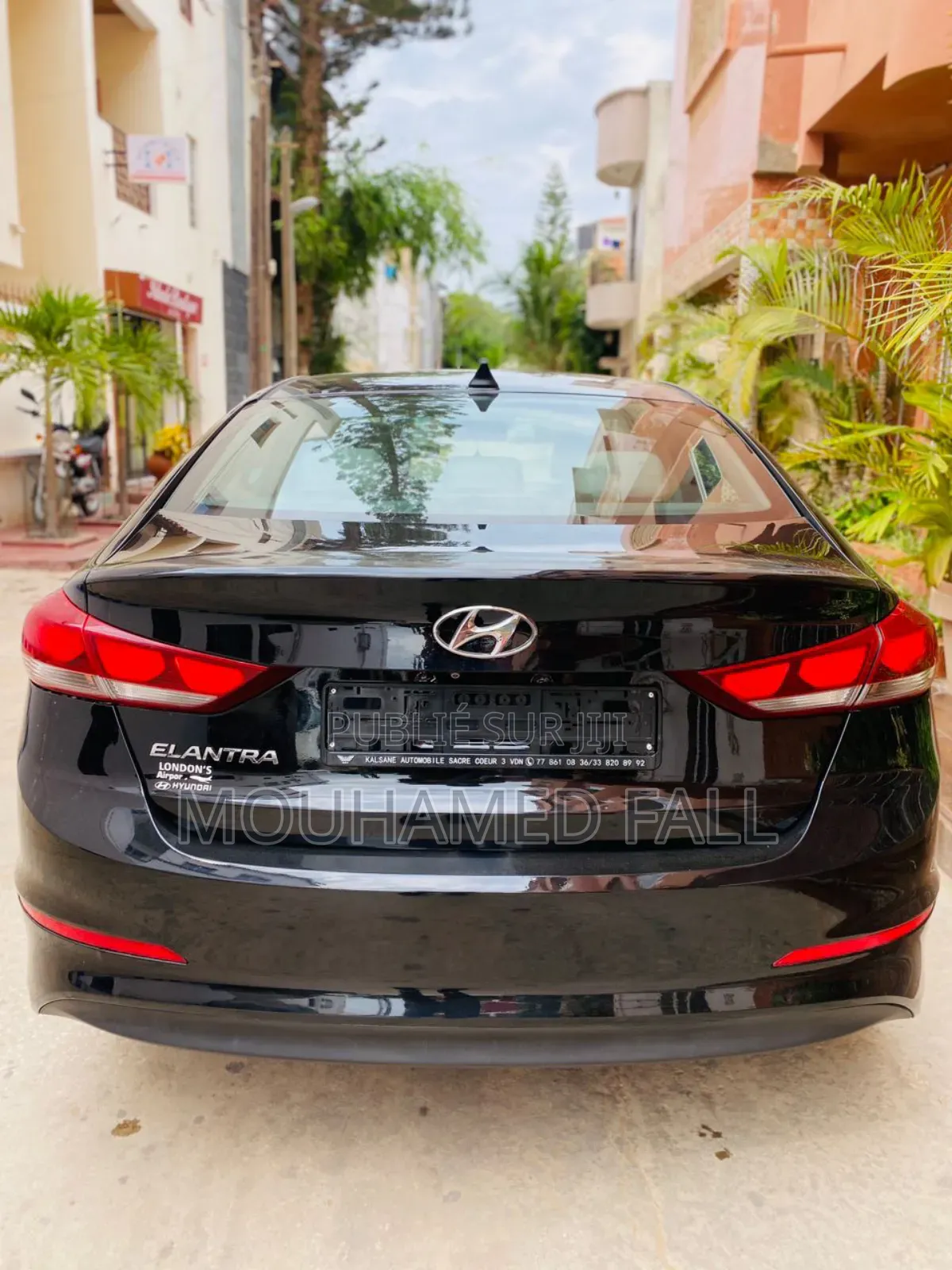 Hyundai Elantra 2018 Black
