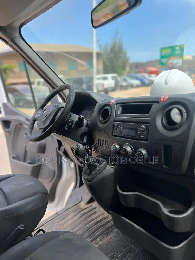 Renault Maître 2019 Black