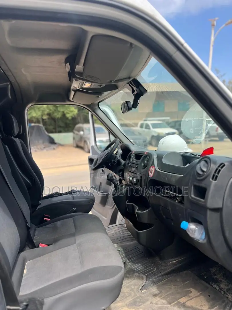 Renault Maître 2019 Black