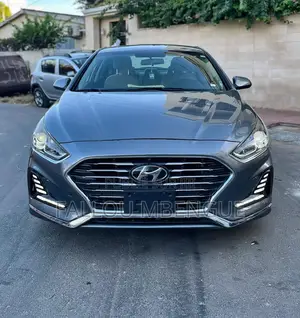 Photo - Hyundai Sonata 2018 Gris