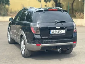 Chevrolet Captiva 2012 Black