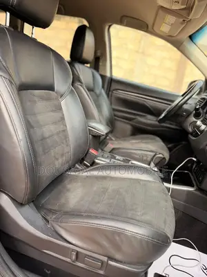 Mitsubishi Outlander 2.0 PHEV AWD 2020 Gris