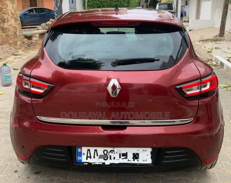 Renault Clio 2018 Rouge