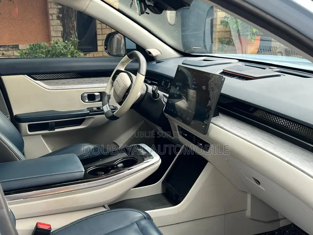 Jetour X90 Plus 2025 Blue