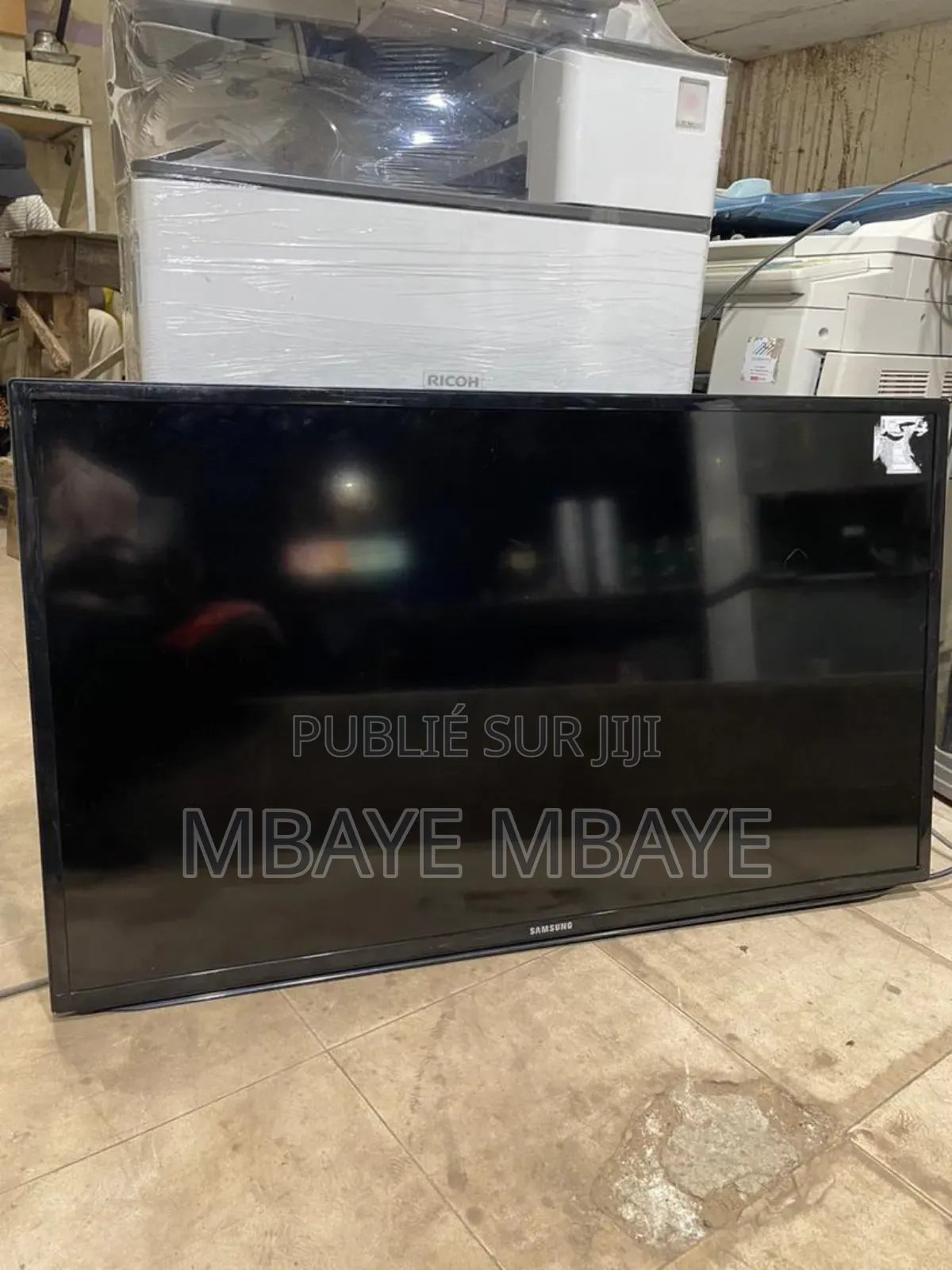 Écran Plat 32 Pouce, 40 Pouce, 43p Led Simple